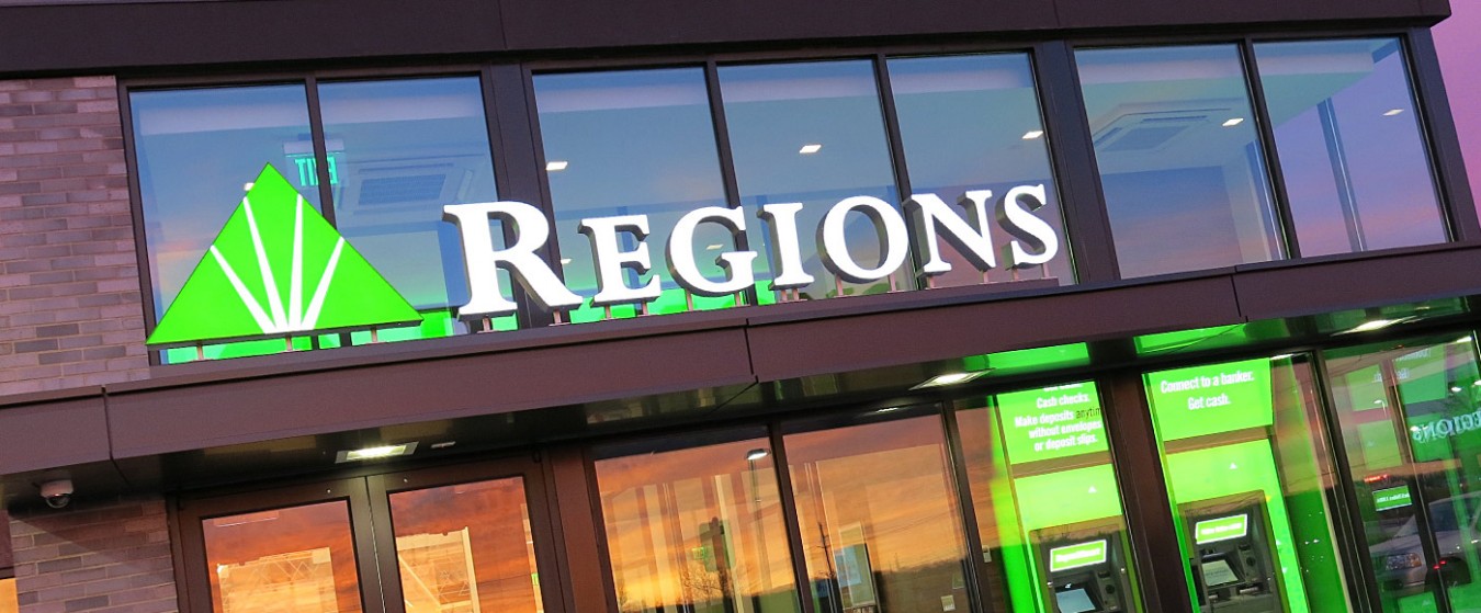 Regions Bank 網(wǎng)點(diǎn)設(shè)計(jì)